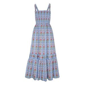 ISO Hill House Anjali dress size medium in this pattern